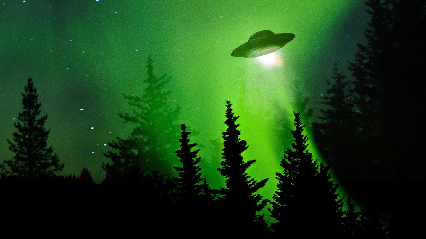  Pse UFO-t i “shohim” si pjata e alienët të gjelbër?