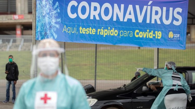  Brazili kalon Italinë dhe Spanjën me numrin e të infektuarve me COVID-19