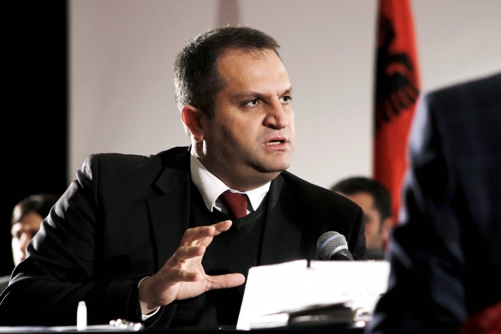 Ahmeti i reagon Qeverisë: Do të duhej të na informonin paraprakisht për masat