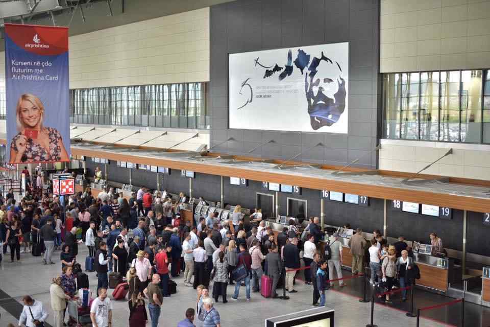  Aeroporti i Prishtinës bëhet gati për diasporën