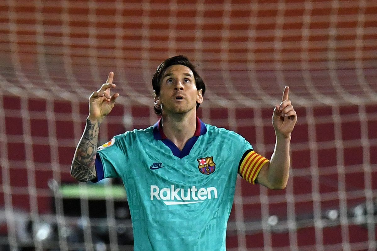 Messi nuk largohet nga Barcelona