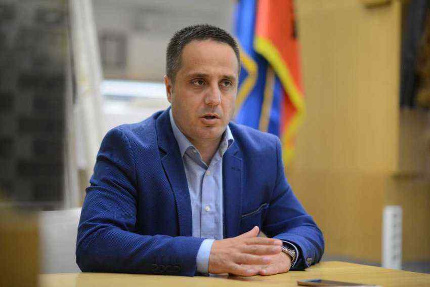 Edhe zëvendëskryeministri Driton Selmanaj infektohet me koronavirus
