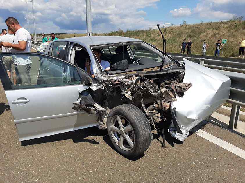  Aksident në autostradën “Ibrahim Rugova” – Shtatë persona të lënduar
