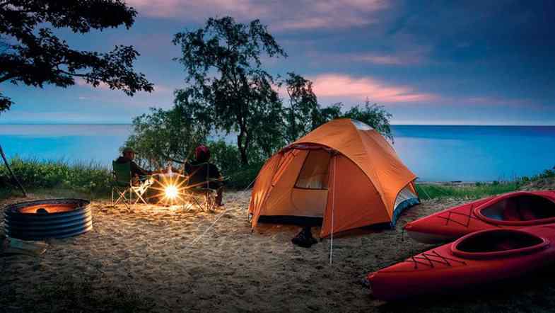  Avantazhet dhe disavantazhet e pushimeve në çadra kampingu