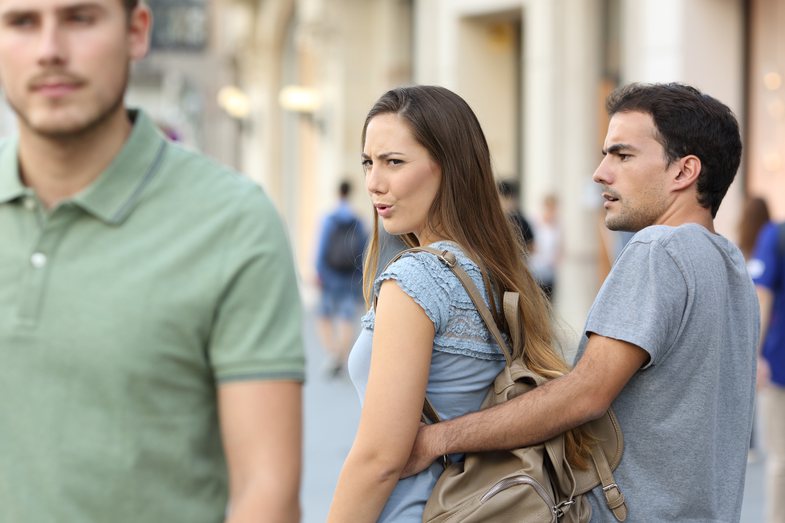  Pse disa gra tërhiqen nga burra jo dhe aq të pashëm, sipas studiuesve