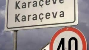 KFOR-i vendos kufirin Kosovë-Serbi në Karaçevë, banorët e kundërshtojnë –  AktivPress
