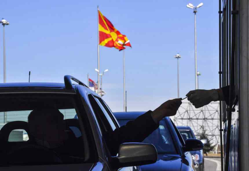  Kosovarëve i duhet testi COVID-19 edhe për kalim transit në Maqedoni të Veriut