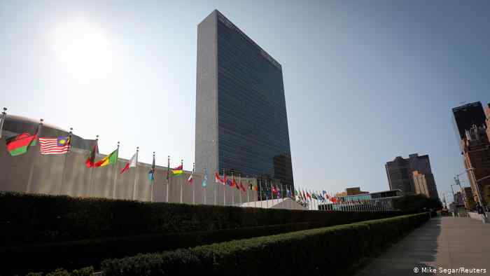  OKB-ja e konsideron të pazbatueshëm vendimin “non grata” për zyrtarin rus