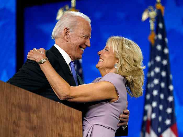  Biden i propozoi 5 herë për martesë/ Kush është zonja e parë e Shtëpisë së Bardhë