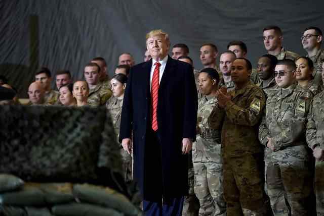 A do ta “shpëtojnë” ushtarët presidentin Trump? Surpriza që mund të ndodhë në SHBA