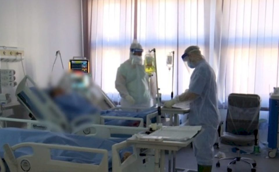  Gjendja nëpër spitalet e Kosovës:  Mbi 1.000 pacientë me oksigjenoterapi