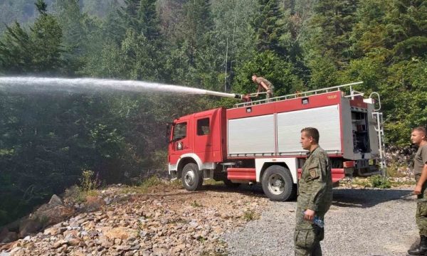  Ministri Mehaj: Janë shuar zjarret në malet e Rugovës, qytetarët të mos shqetësohen