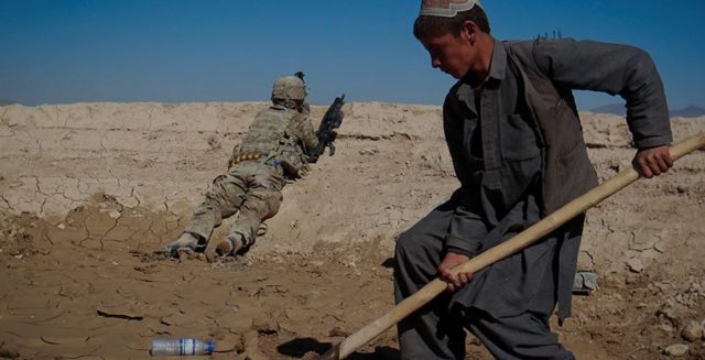  20 vjet luftë në Afganistan përmes fotografive