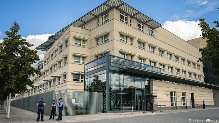  A po sulmohen diplomatët amerikën në Berlin me armë akustike? Preken nga “Sindroma Havana”