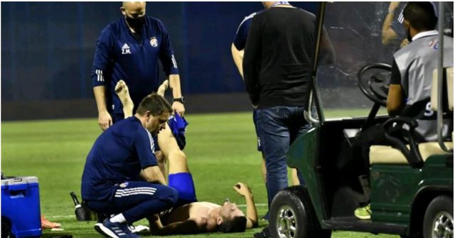 Dramë në Zagreb, rrëzohet në fushë, lojtari shqiptar tremb Dinamon (foto)