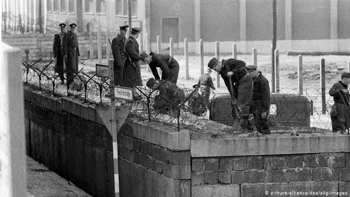  Si dhe pse u ndërtua Muri i Berlinit 60 vjet më parë?