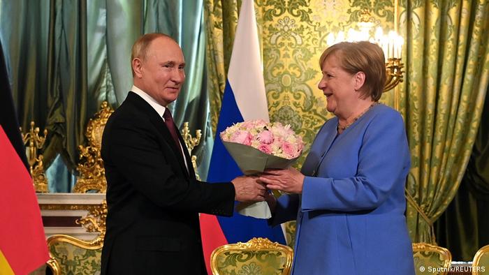 Talebanët pushtuan Afganistanin/ Merkel zbulon bisedën në Moskë: I kam kërkuar Putinit…
