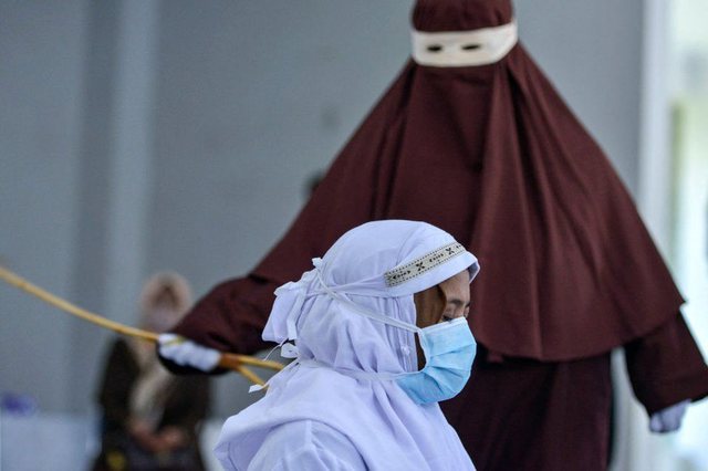  Çfarë është Ligji i Sheriatit dhe çfarë do të thotë për gratë në Afganistan?