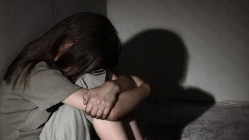 Dosja: 11 vjeçarja u abuzua seksualisht edhe më herët nga 6 persona, nuk u arrestua askush