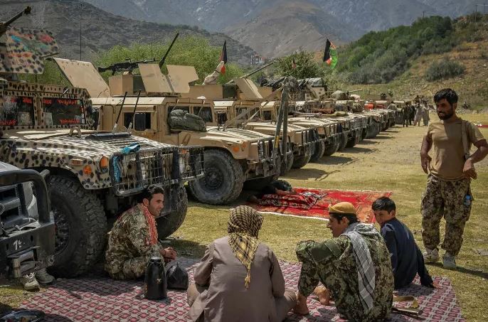  Talibanët kanë rrethuar Luginën Panjshir që po reziston ende