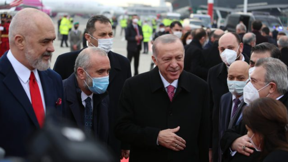  Erdogan në Shqipëri: “Vëllait nuk duhet t’i vish kur të thërret, por ku ka nevojë”