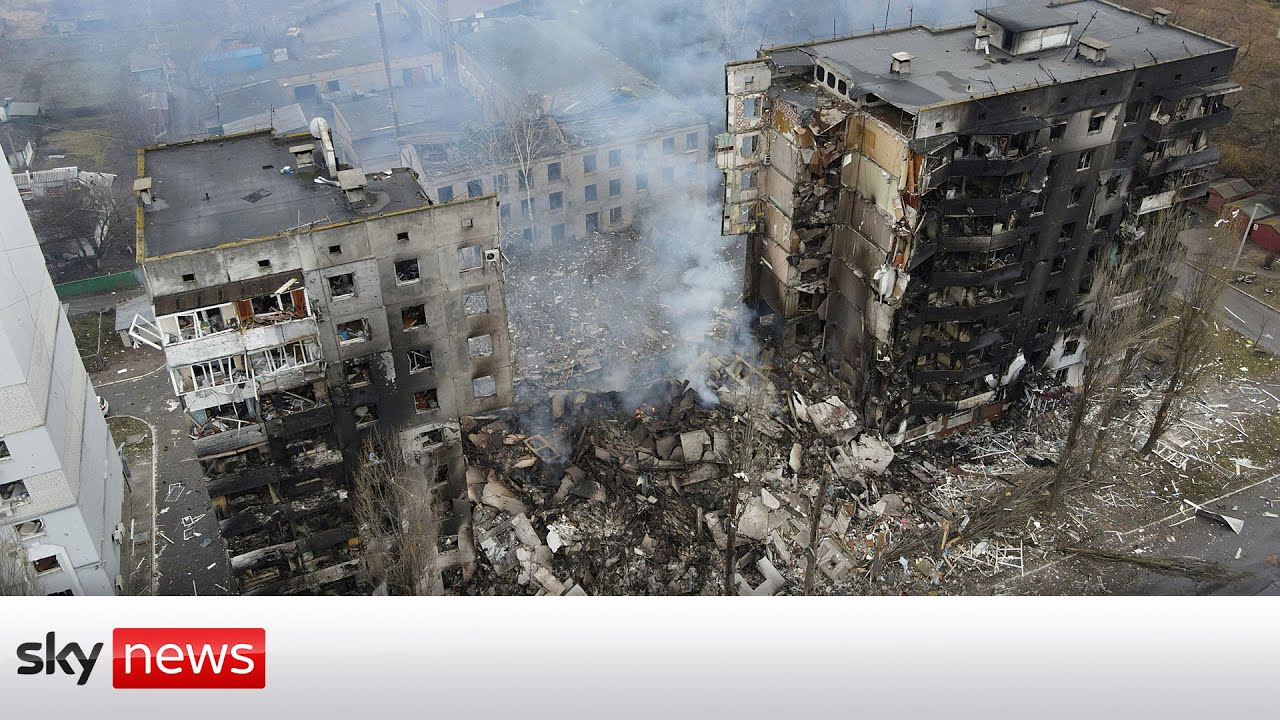  Çfarë ka mbetur pas në qytetet e bombarduar të Ukrainës (Video)
