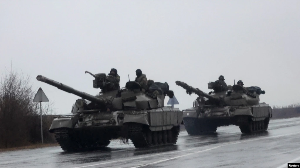  Rusia po dorëzohet nga marrja e Kievit, përqendrohet në rajonin e Donbasit