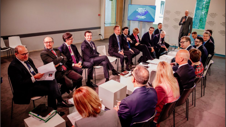  Kurti e Vuçiq përballë njëri-tjetrit në Forumin Ekonomik në Zvicër