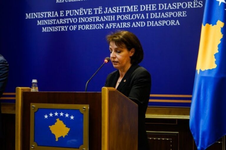  Gërvalla: S’kemi informata për çnjohjet – Serbia u ofroi vendeve afrikane sheqer për të mos njohur Kosovën