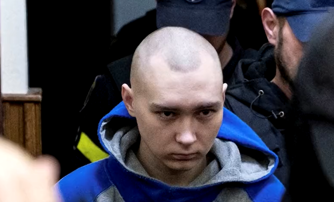  Ushtari rus gjykohet për vrasjen e civilit ukrainas