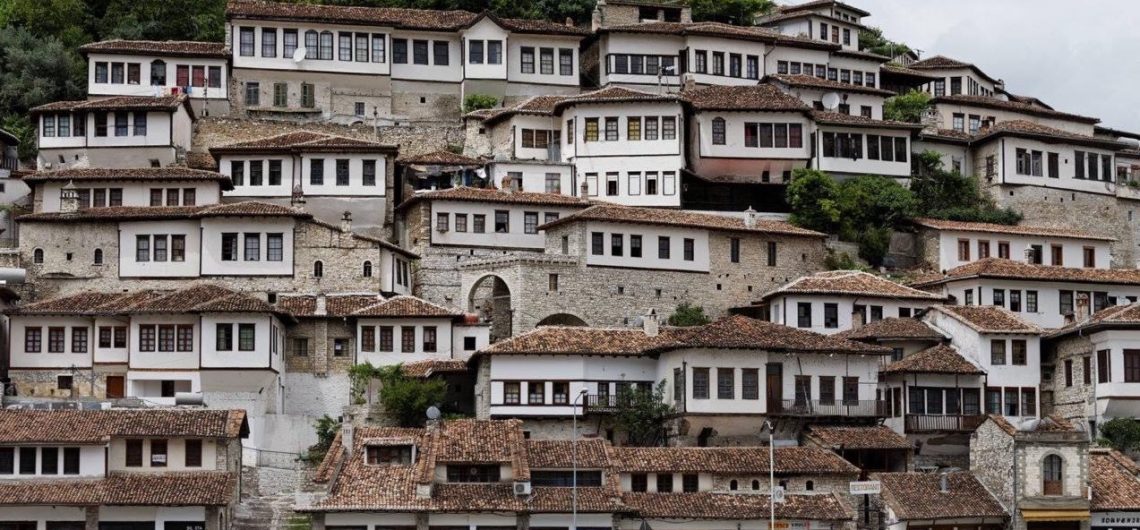  Turistët u rikthyen, por turizmi në Berat vuan nga largimi i stafit të kualifikuar