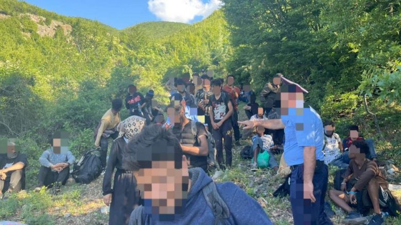  Policia Kufitare ndalon 67 refugjatë, tentuan të futen ilegalisht në Kosovë