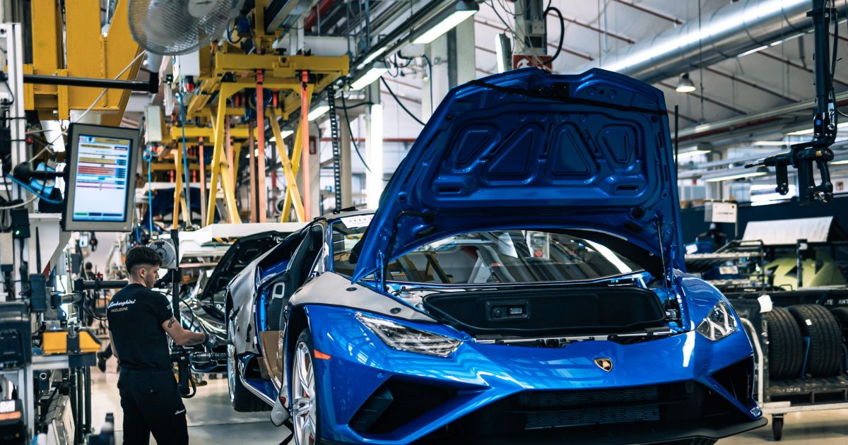  Lamborghini shpall rezultate rekord për gjysmën e parë të vitit 2022, konfirmon tre modele të reja për këtë vit