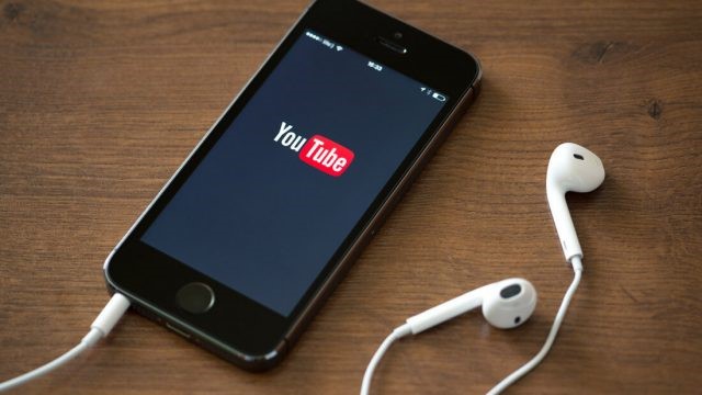  Përdoruesit me pagesë të YouTube mund të zmadhojnë në video