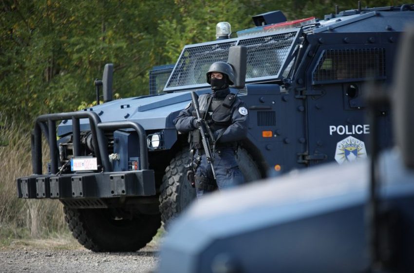  Fillon zëvendësimi i policëve të larguar nga puna në veri të Kosovës