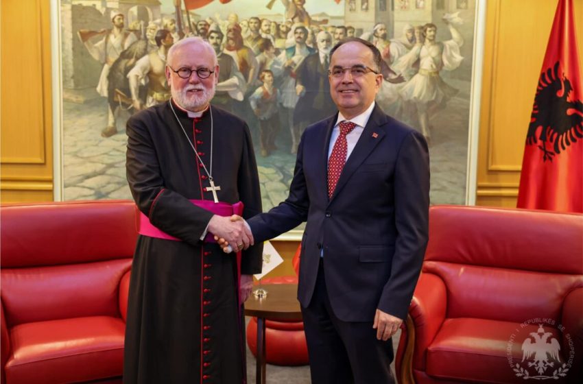 Begaj kërkon nga Vatikani njohjen e pavarësisë së Kosovë